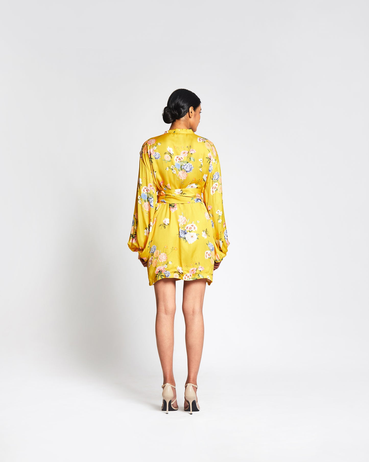 Marta Kimono- Short Satin Kimono