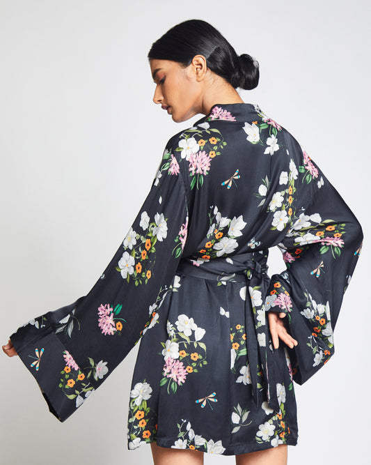 Zoraida Kimono- Short Satin Kimono